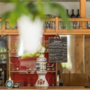 Kraeuter-Chalet-Restaurant-Bar